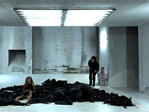 10_Lear_bat_berlin_@1x