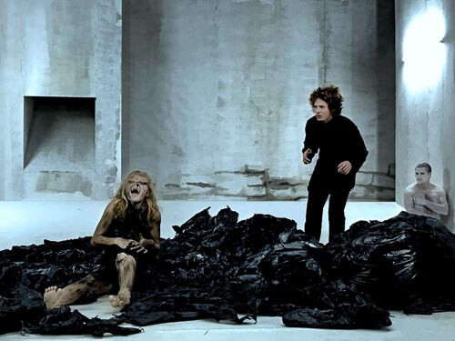 12_Lear_bat_berlin_@1x