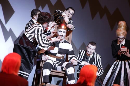 6_Assassins,%20Riccardo%20Greco,%20Ensemble,%20©Reinhard%20Winkler_@1x